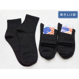 品名: 平價休閒襪(黑) J-12206